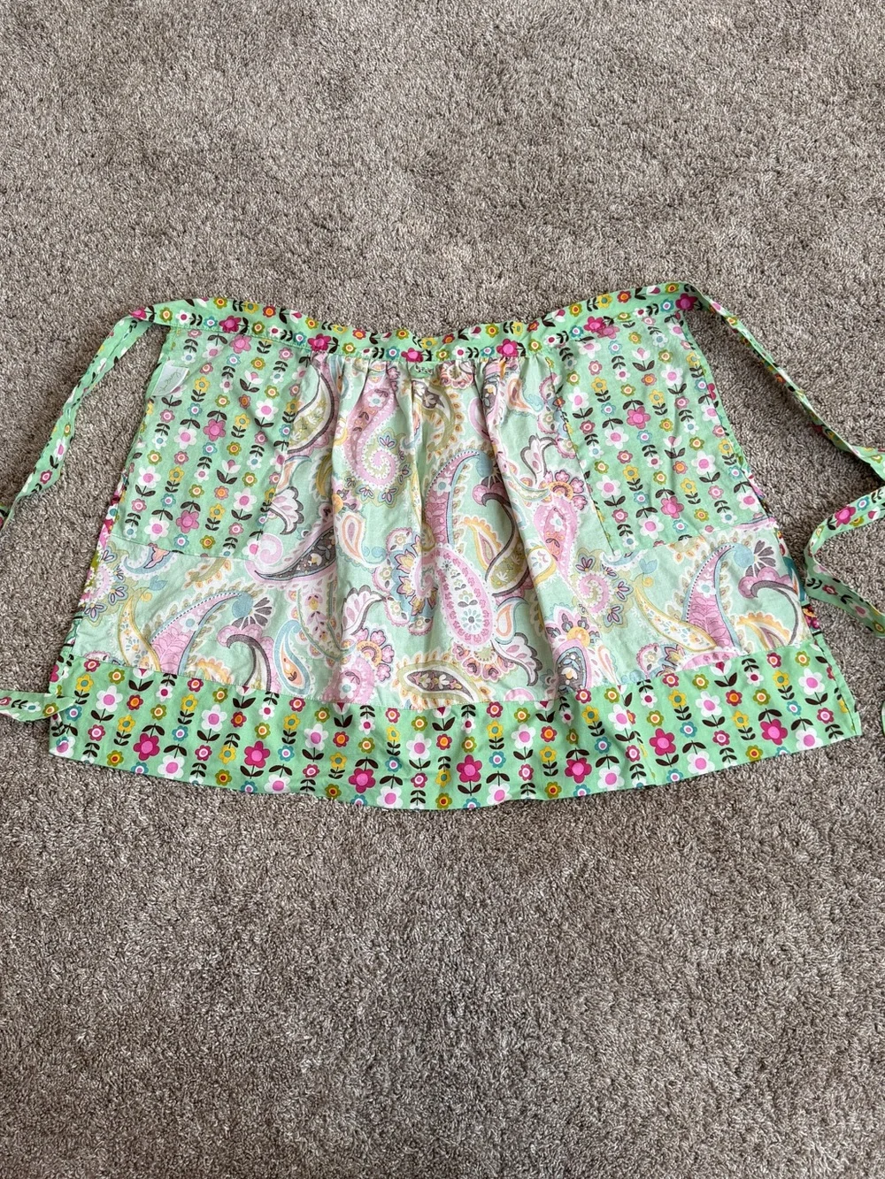 Vera Bradley Green Pink Daisy Tutti Frutti Paisley Waist Apron Retro Cottage